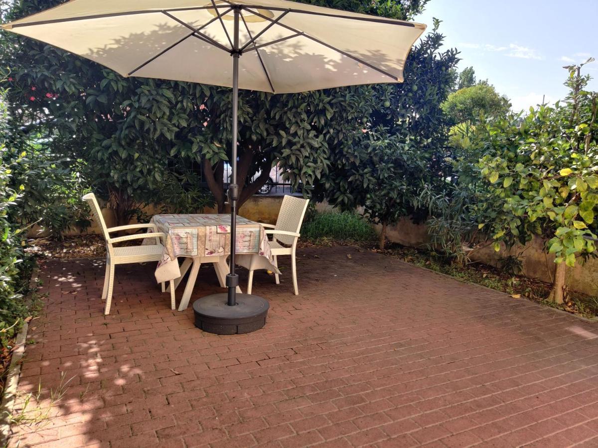 Appartamenti Con Giardino E Posto Auto Per Famiglie Finale Ligure Exteriér fotografie