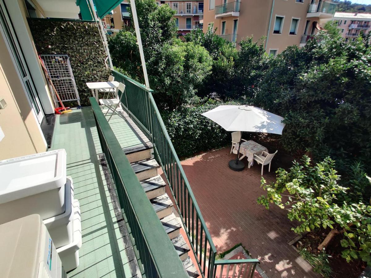 Appartamenti Con Giardino E Posto Auto Per Famiglie Finale Ligure Exteriér fotografie